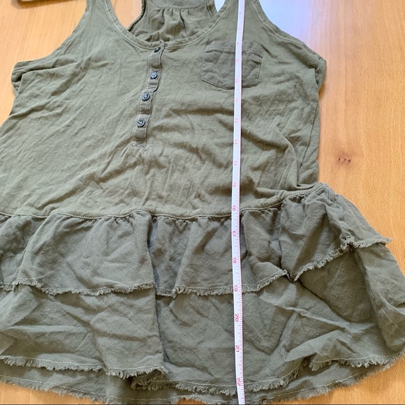 ✨ Aerie Olive Green Racerback Lightweight Tank with Ruffled Hem - XS - Picture 6 of 7